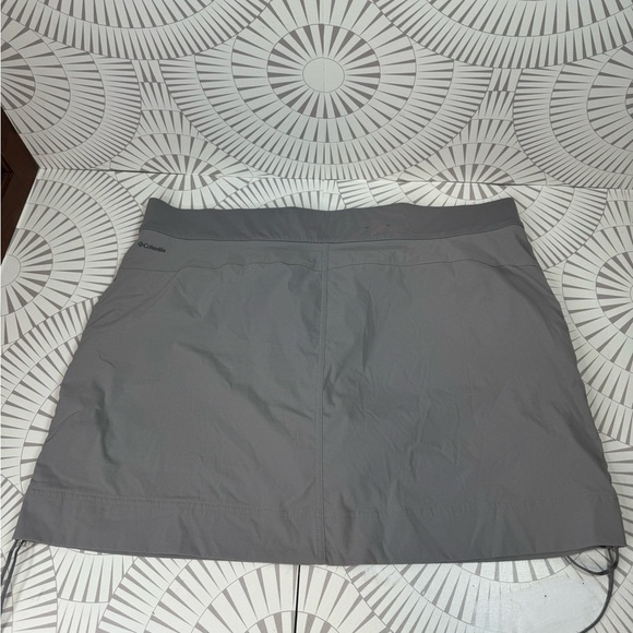 Columbia Climber Canyon Skort Gray Medium Stretch Built in Short Water Resistant - Picture 7 of 11